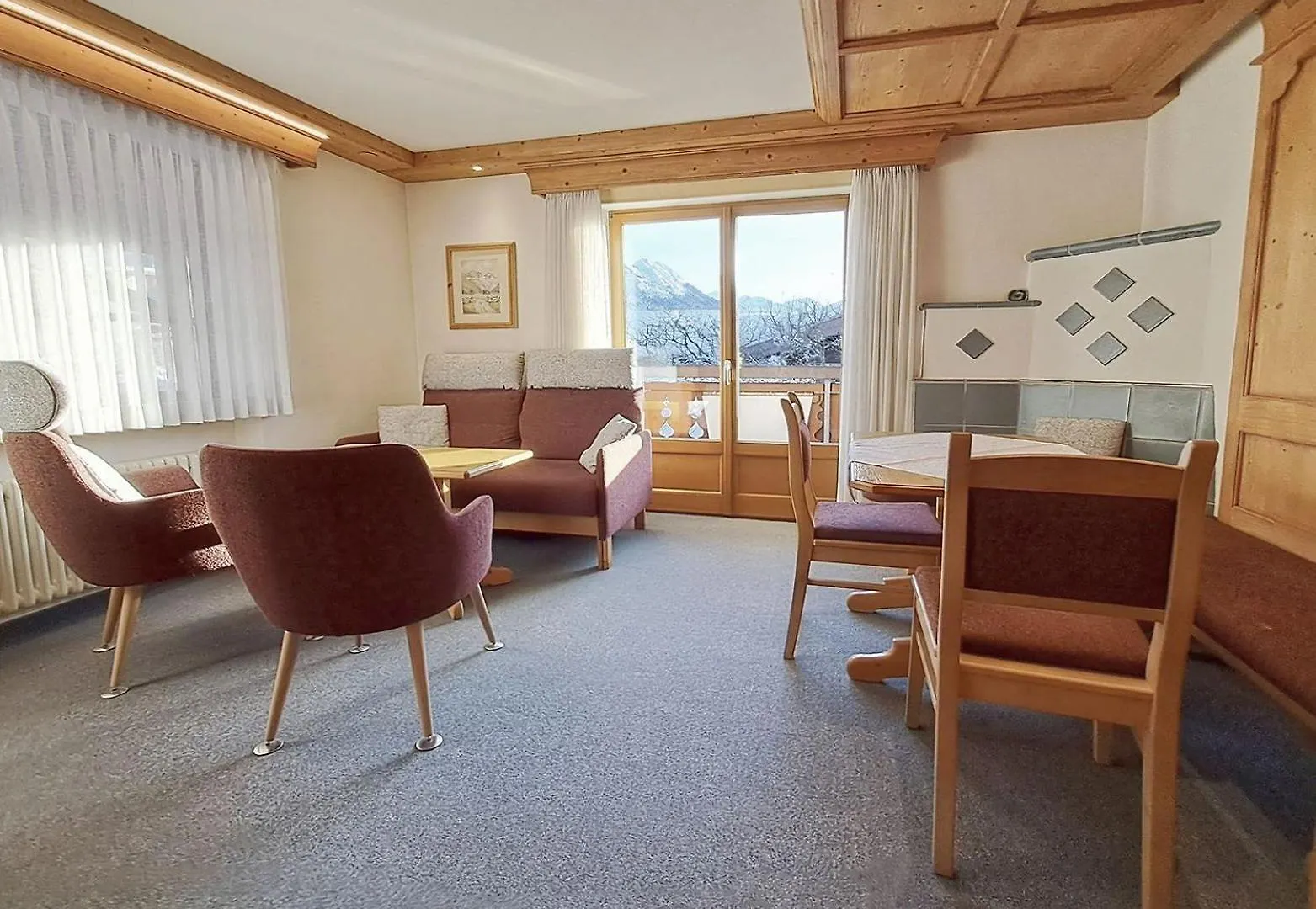 オーベルストドルフHaus Sylvestアパートメント オーベルストドルフ